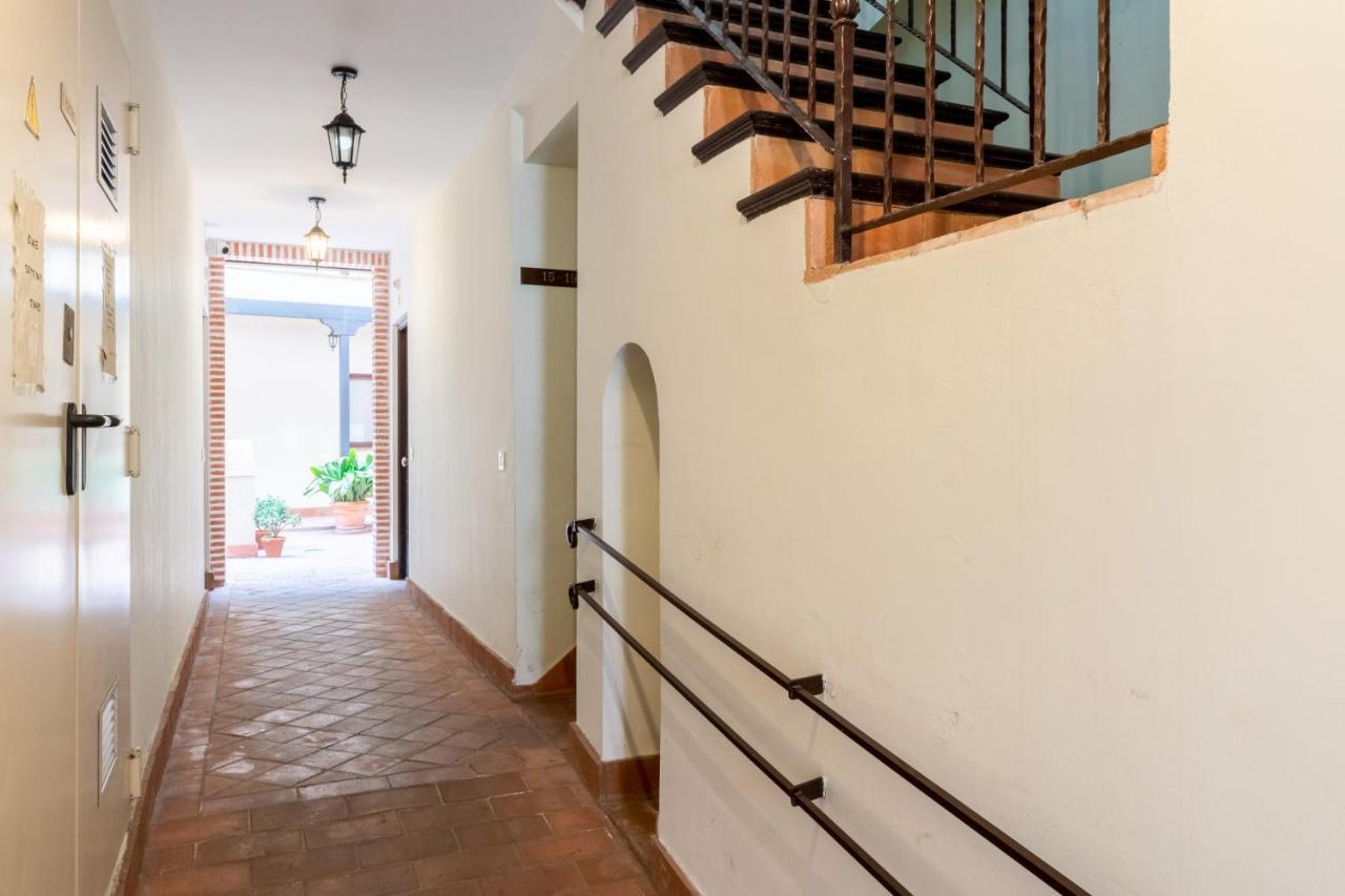 Veoapartment Lumbreras Sevilla Exterior foto